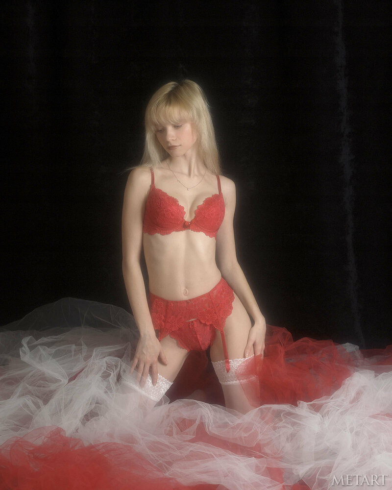 Людмила, 28 лет, 0 размер груди